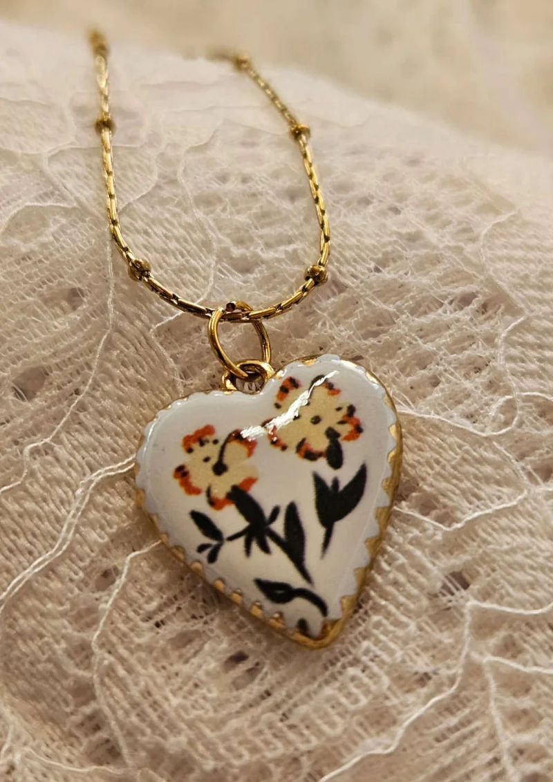 Dirndlschmuck