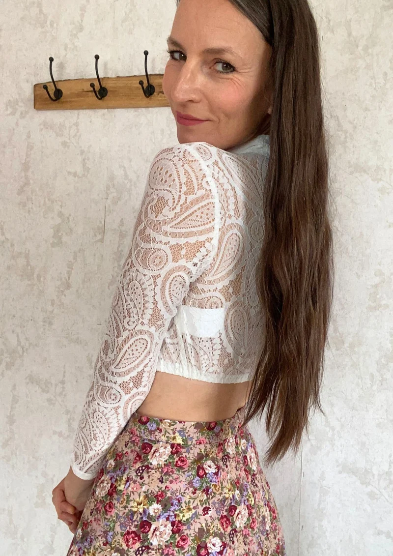 Dirndlbluse "Paisley" Muster