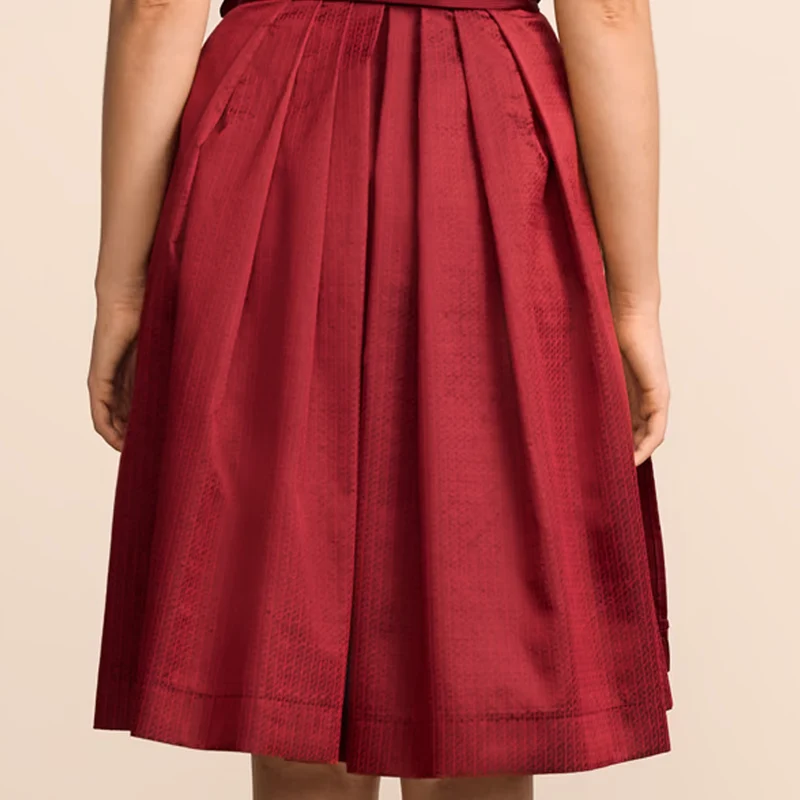 Krüger Dirndl Tia Rot Samt mit Reißverschluss 60cm