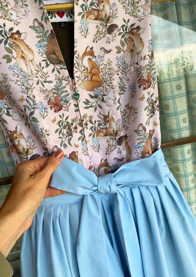 Dirndl "Waldzauber"