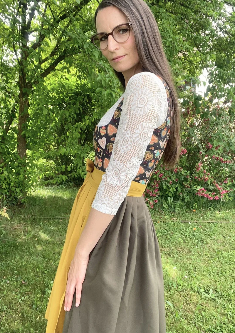 Dirndl "Tattoo"