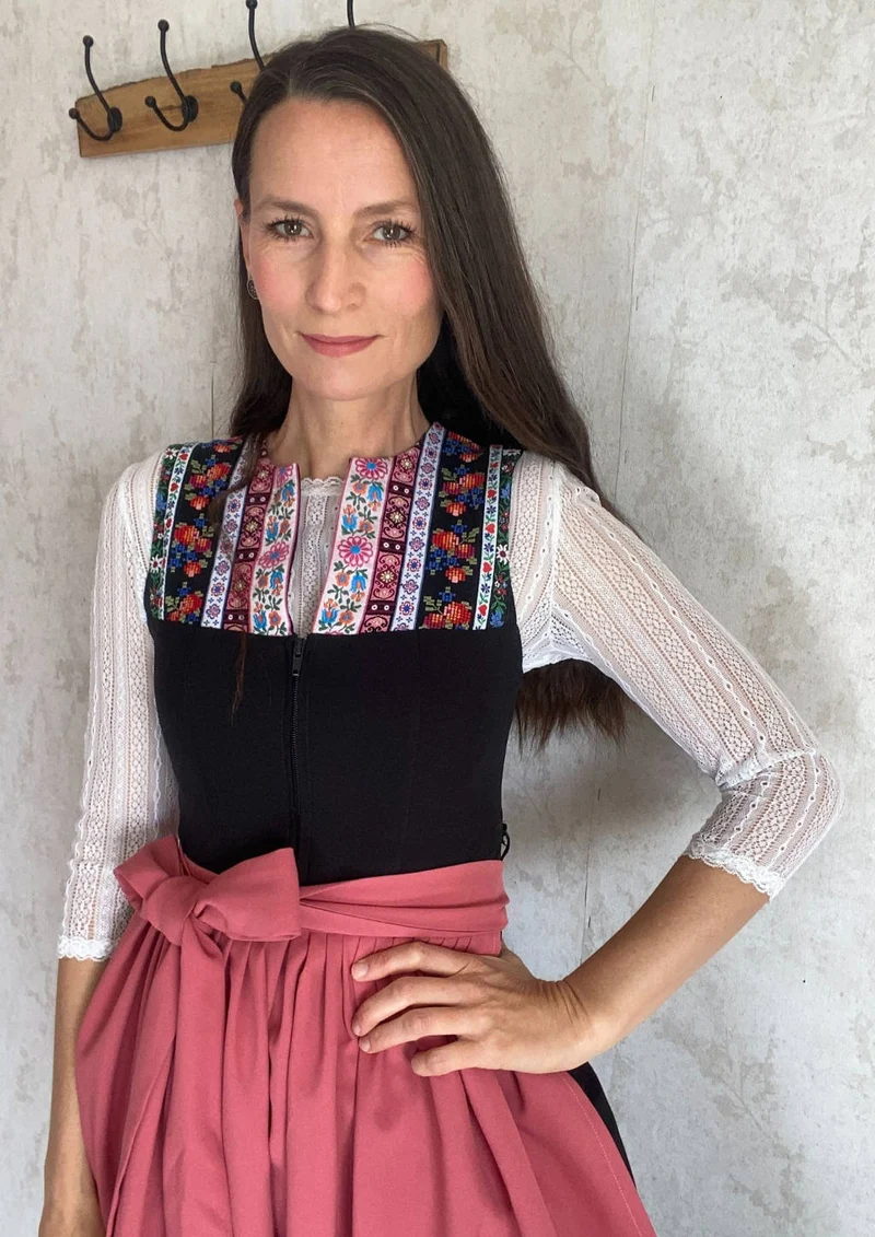 Dirndlbluse "feine Spitze"