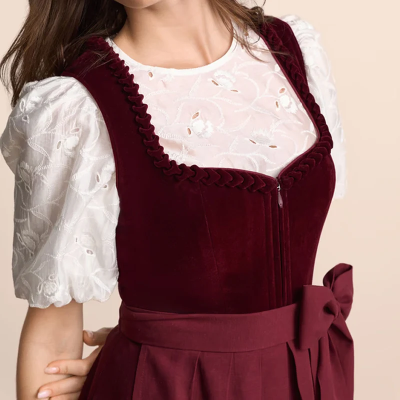 Krüger Dirndl Naomie Bordeaux Samt 70cm