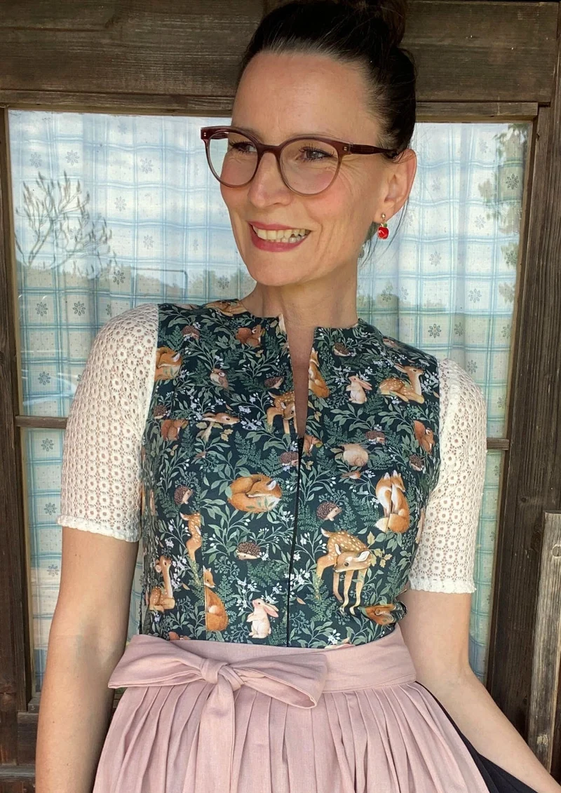 Dirndl grün "Waldtiere"