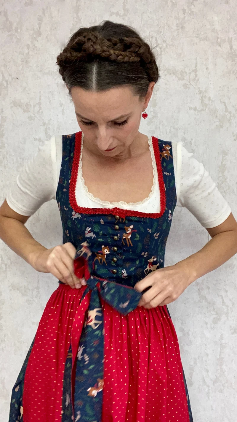 Dirndl "Rehkitz" Weihnachten