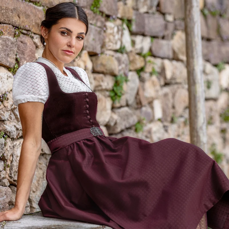 MarJo Dirndl Osterhofen Bordeaux/Weinrot Cord 70cm