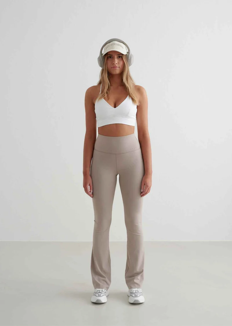 Sense Flare Petite Tights in Dark Clay