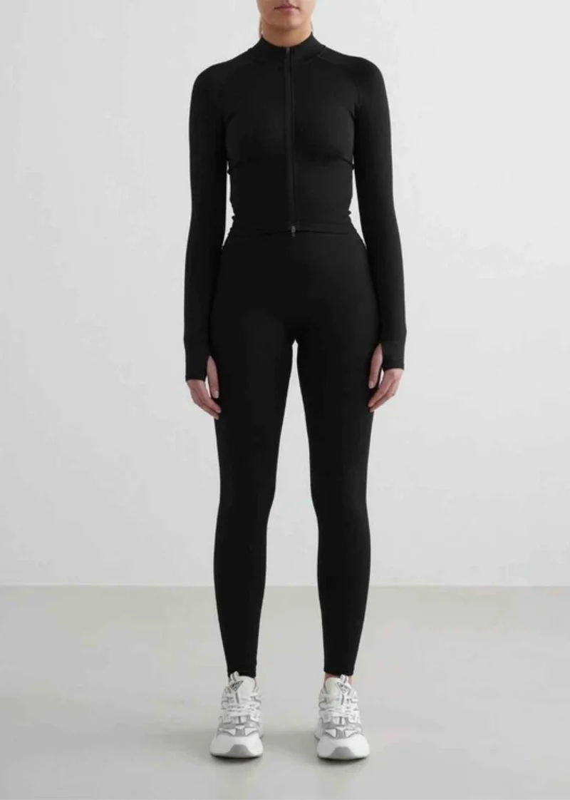 Shape Seamless Zip Jacket in Schwarz
