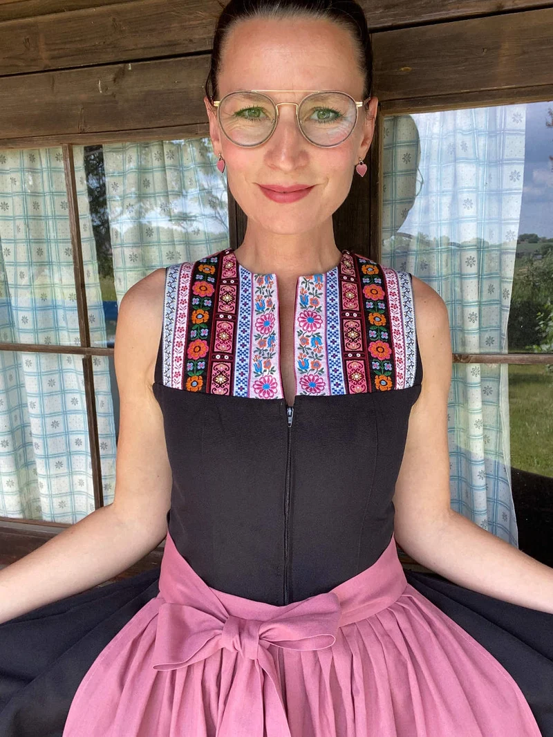Dirndl "IZA"