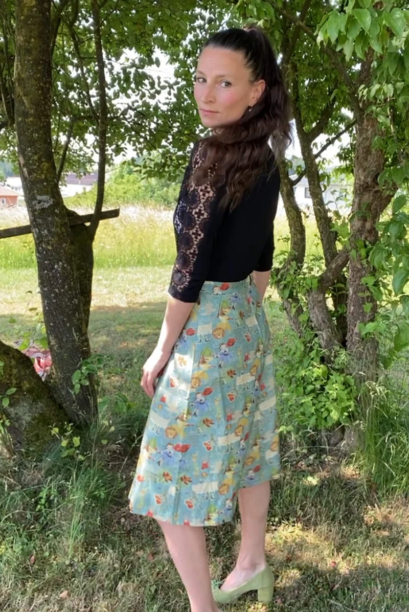 eleganter Dirndl-Body schwarz