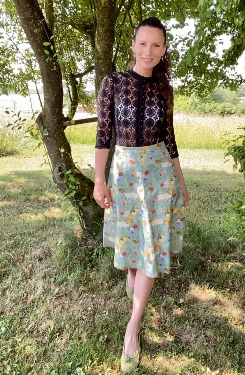 eleganter Dirndl-Body schwarz