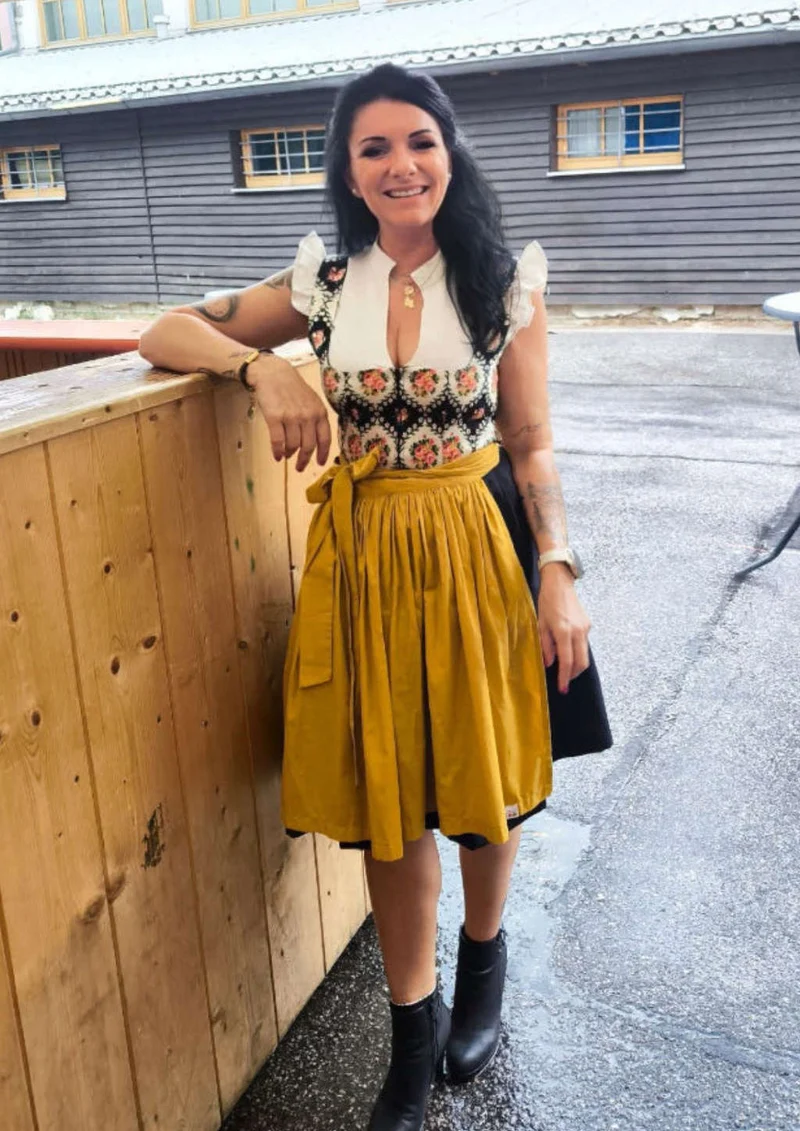 Vintage "Rosendirndl"