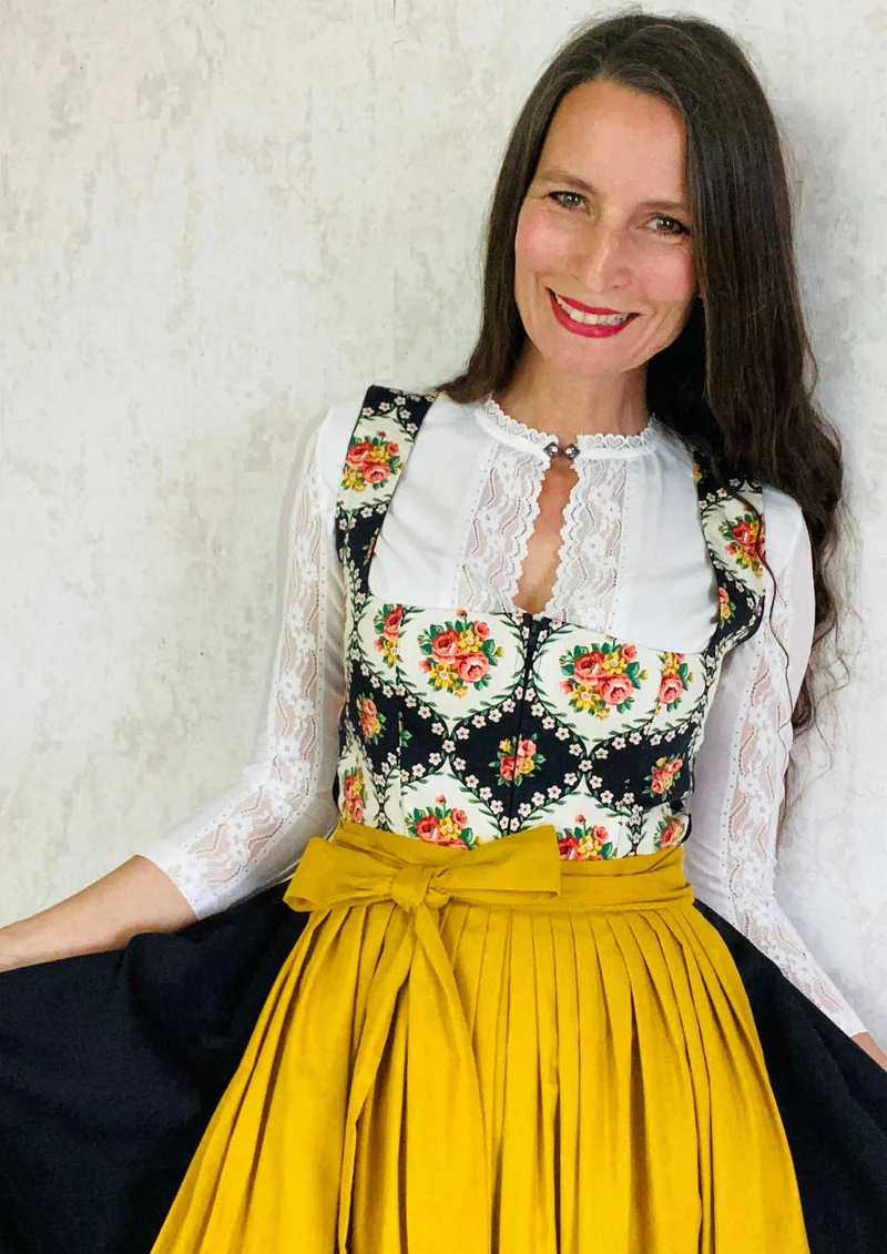 Vintage "Rosendirndl"