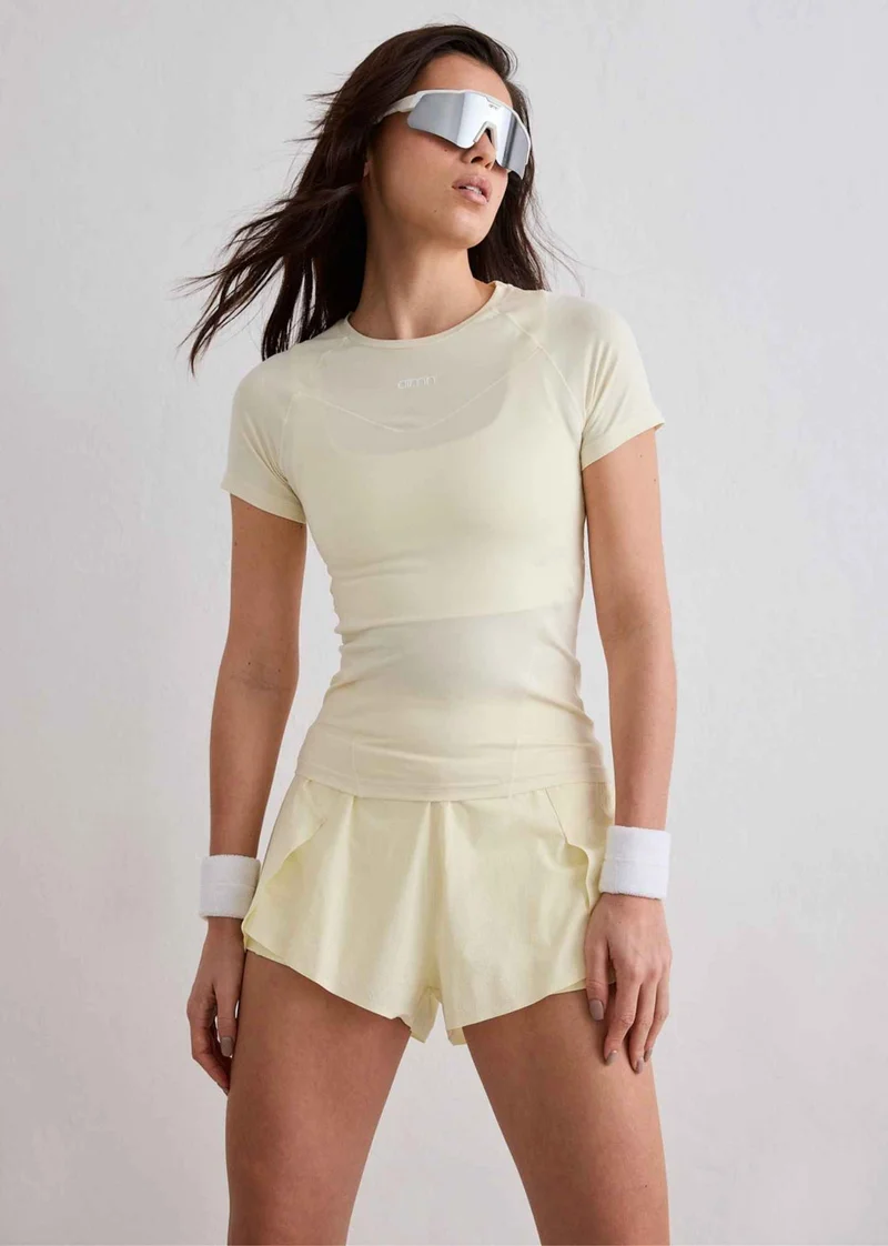 Soft Basic Short Sleeve in Lemon
