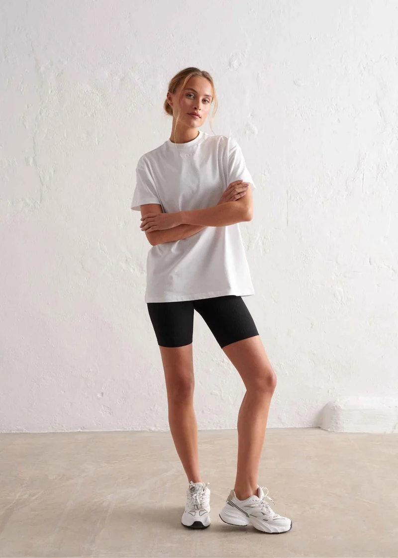WHITE Boyfriend T-Shirt