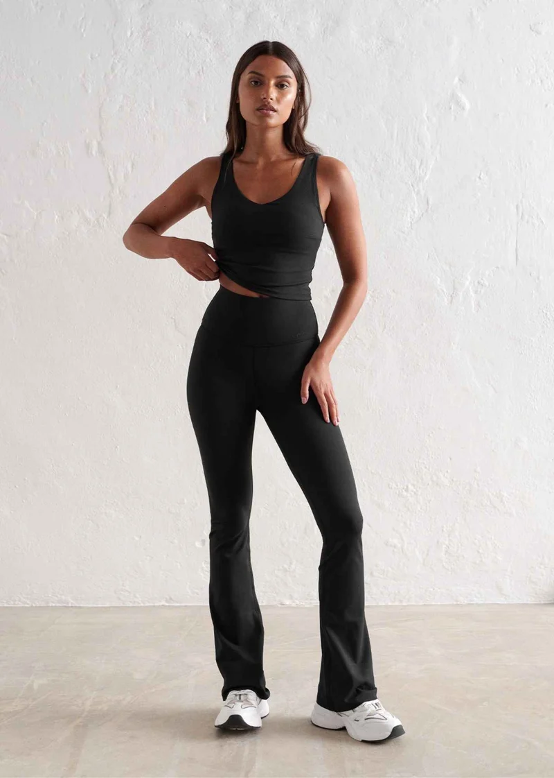 Sense Flare Petite Tights in Schwarz