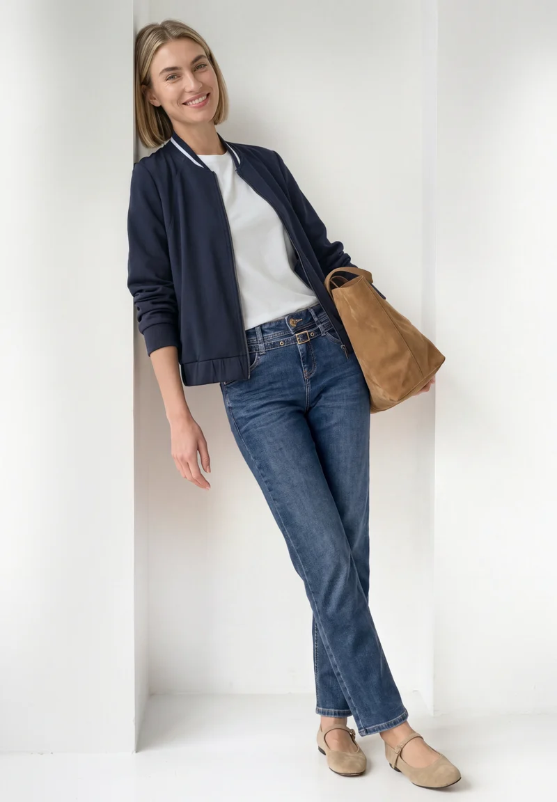 AMALIA Straight Leg Jeans mit Gürtel