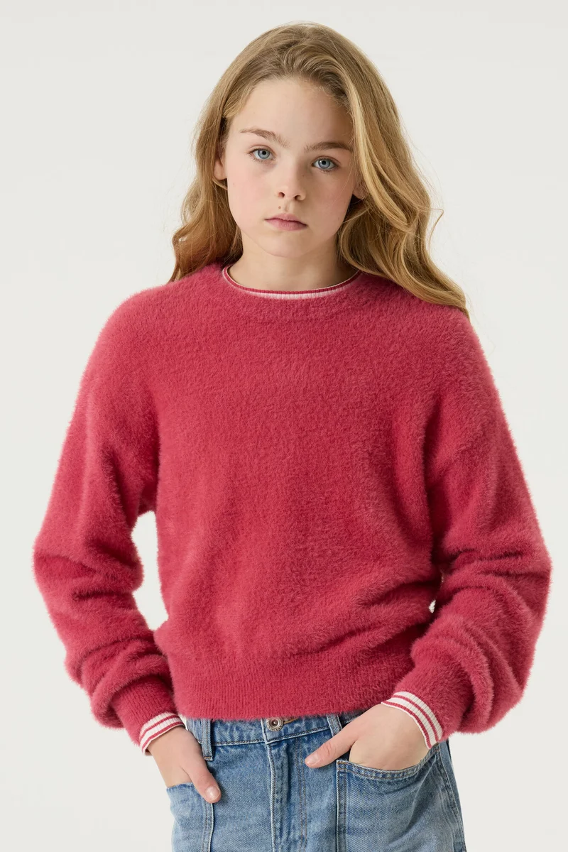 Flauschiger Pullover mit rundem Ausschnitt