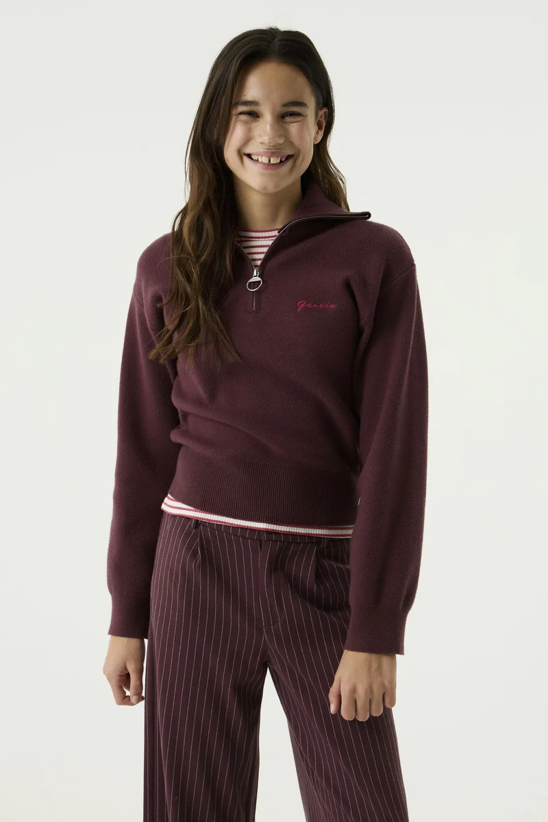 Jacquard-Pullover mit Brust- und Rückenprint