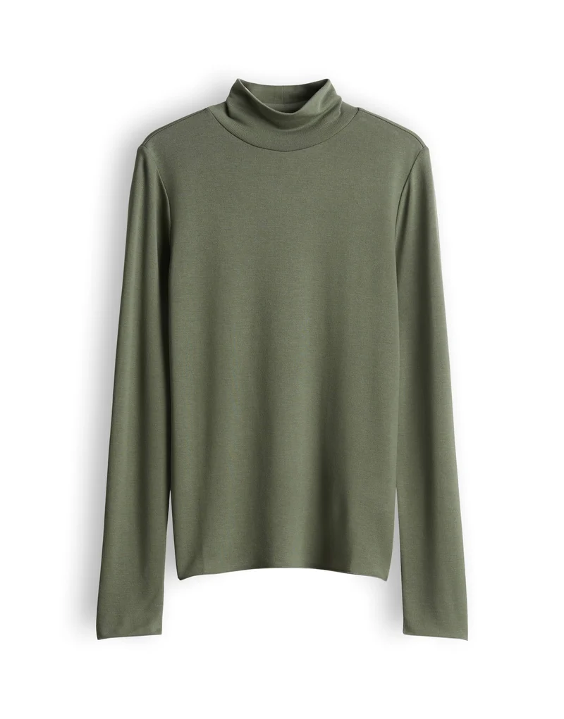 KIROSIE SOFT Slim Rollkragenshirt
