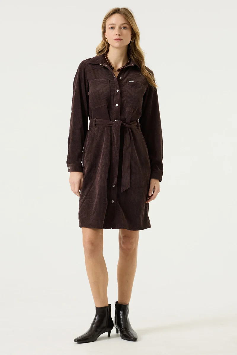 Corduroy-Kleid mit Brusttaschen