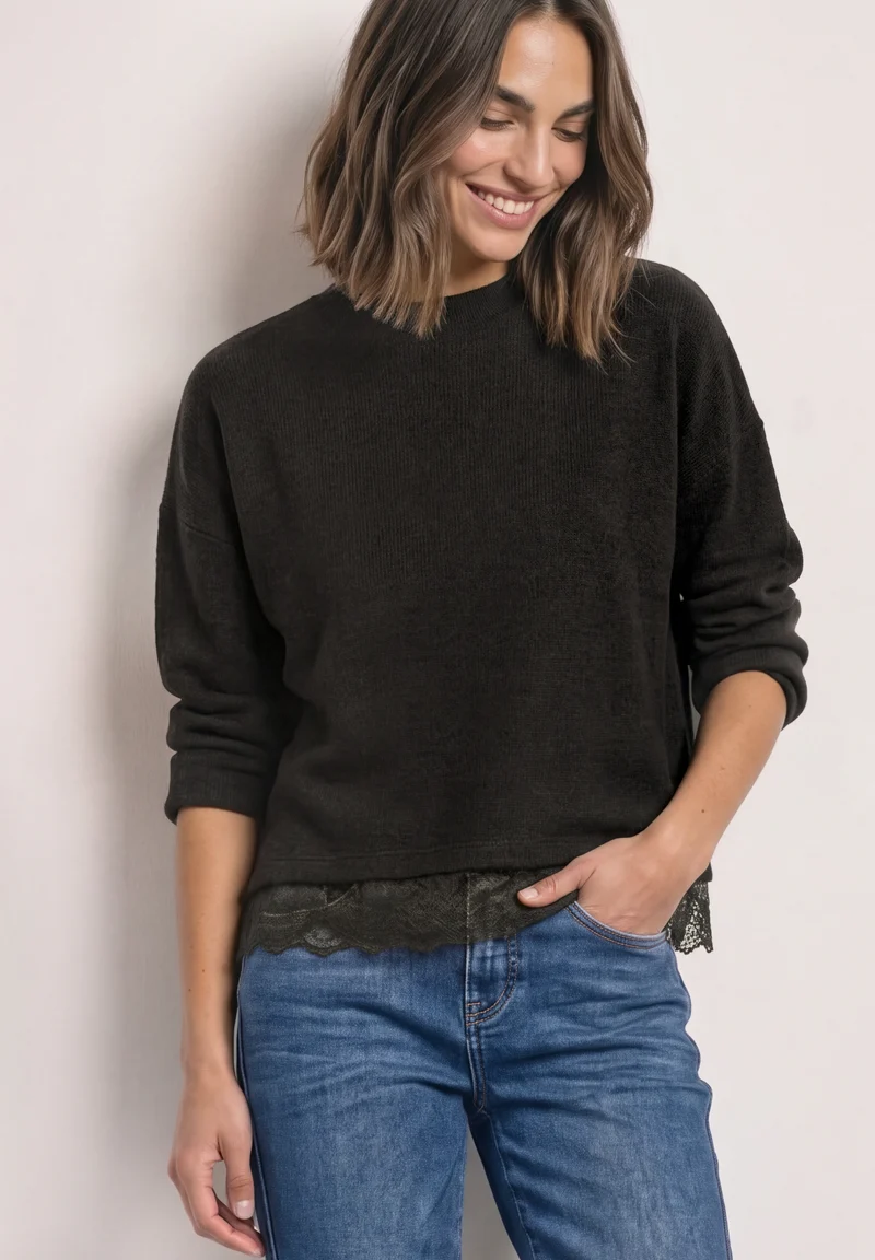 Langarmshirt mit Spitzenborte