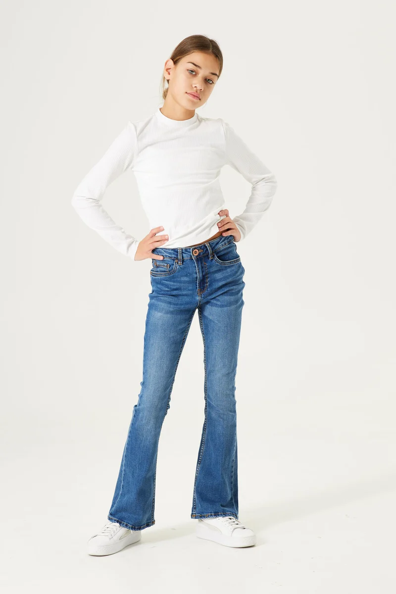 RIANNA Superslim Flared Jeans