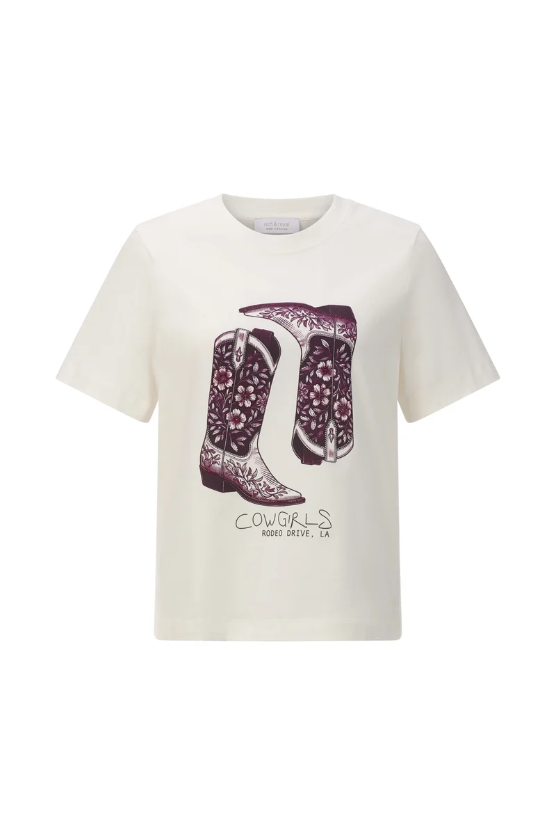 Elegant Fit T-Shirt