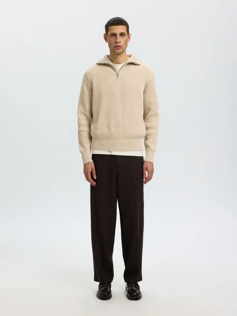 Half-Zip Pullover mit High Neck