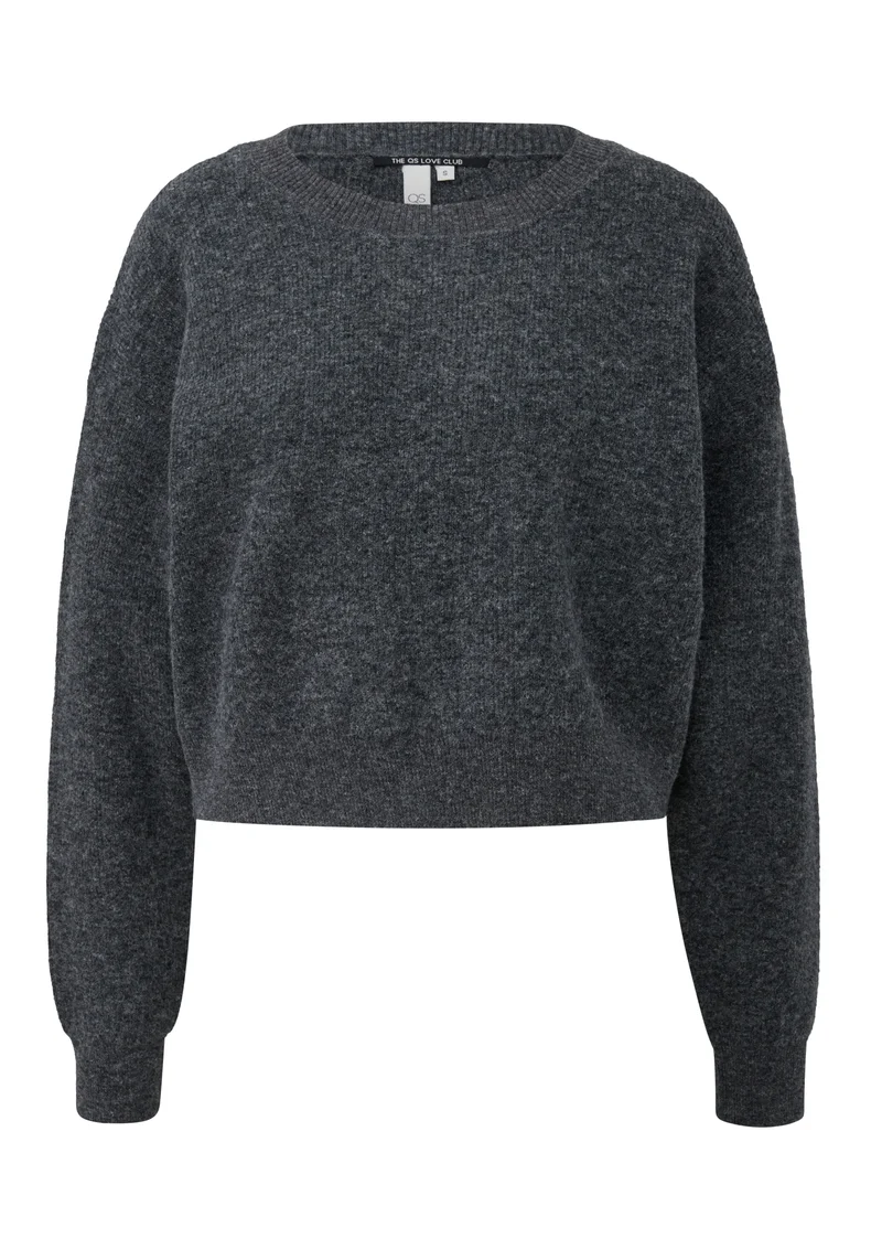 Passform Das Model ist 174 cm groß und trägt Größe S. Passform:Loose Fit