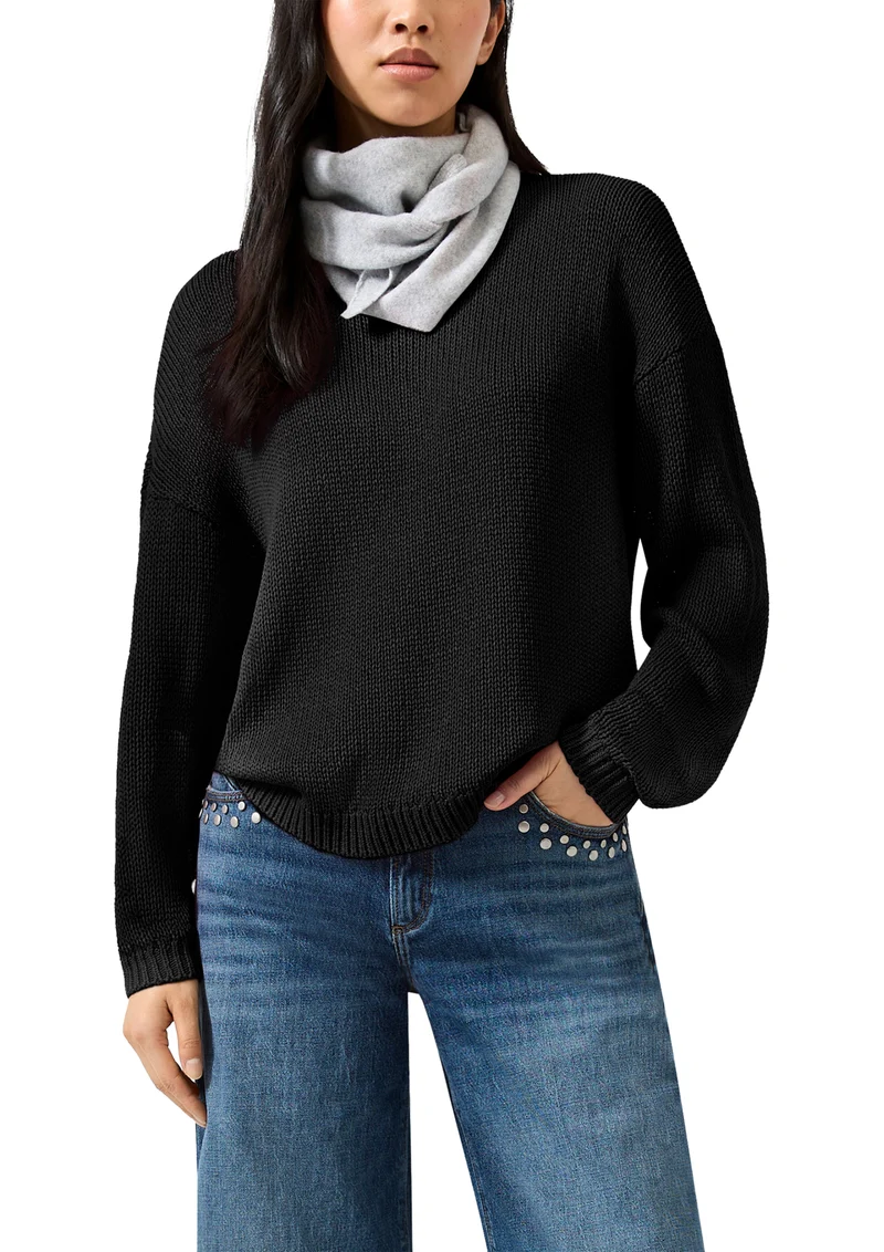 Strickpullover mit überschnittener Schulter