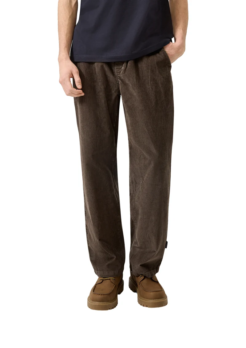 Cord-Jogger mit Tapered Leg