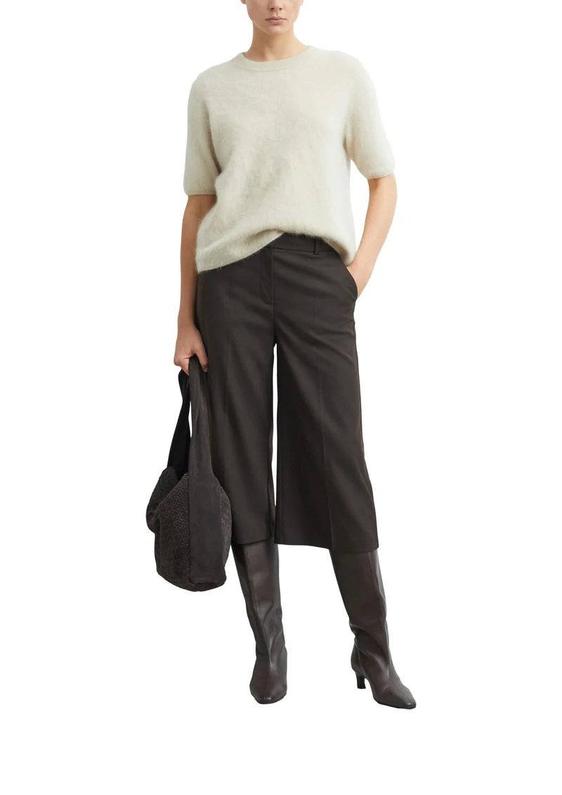 Kurzarmpullover mit Rippblende