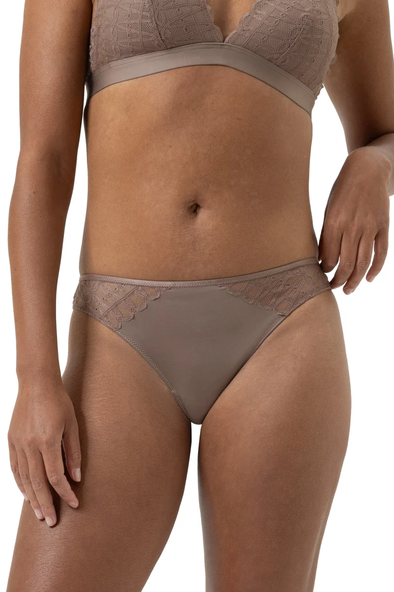 POETRY TEMPTATION Brasil Slip mit Spitze