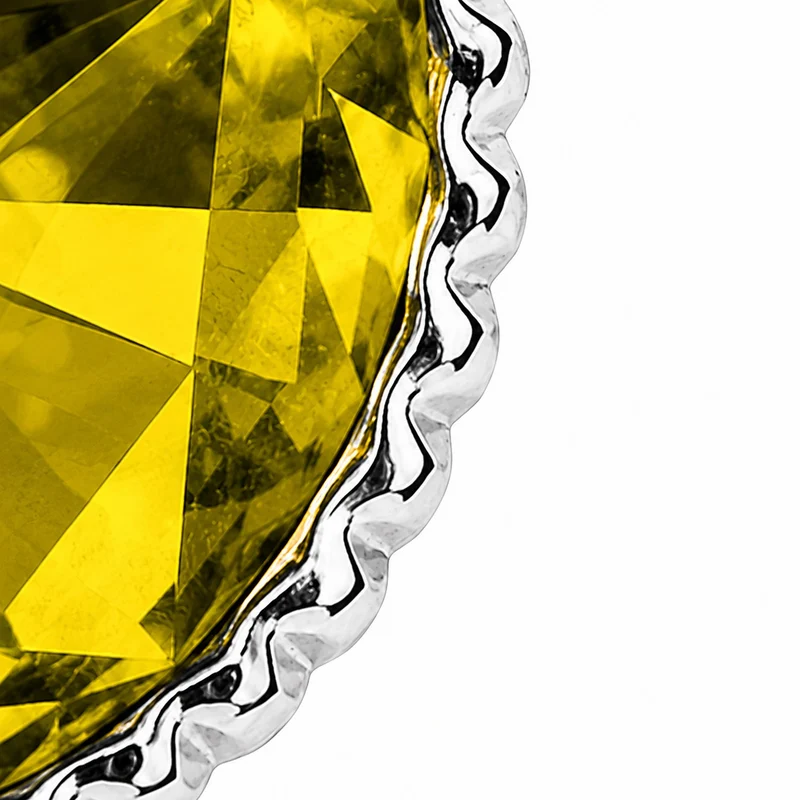 LUISIA® Solitär Ohrstecker "Joy" mit Kristallen von Swarovski® | Olivgrün