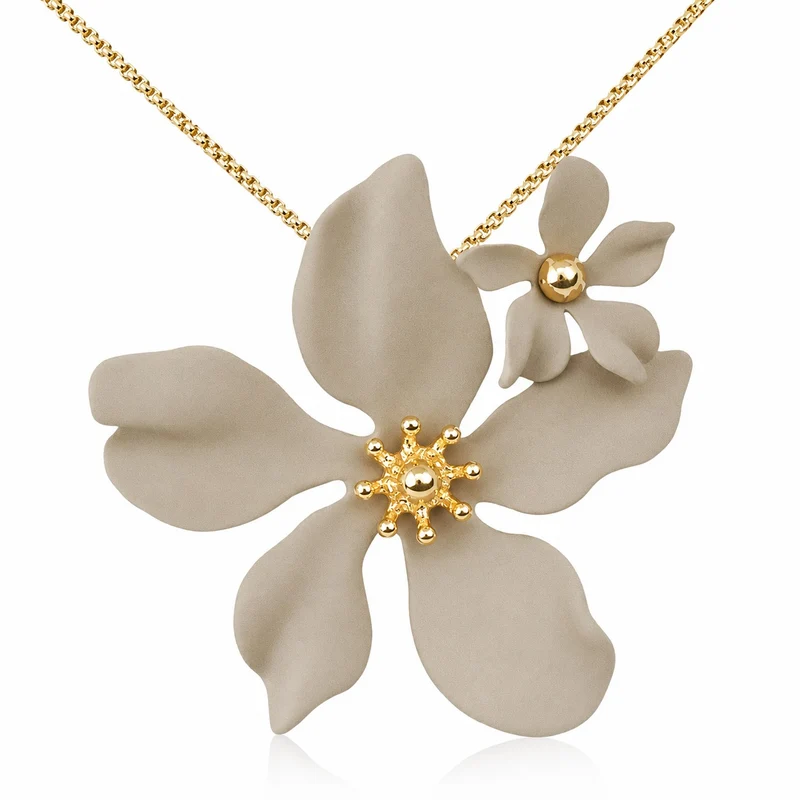 LUISIA® Halskette "Nelia" mit Blumen - 16 Karat vergoldet | Sand