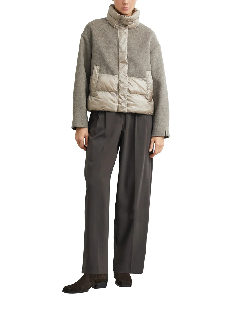 Outdoor-Jacke mit Stehkragen