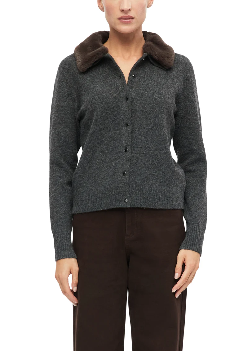 Strickjacke mit Fake-Fur-Kragen