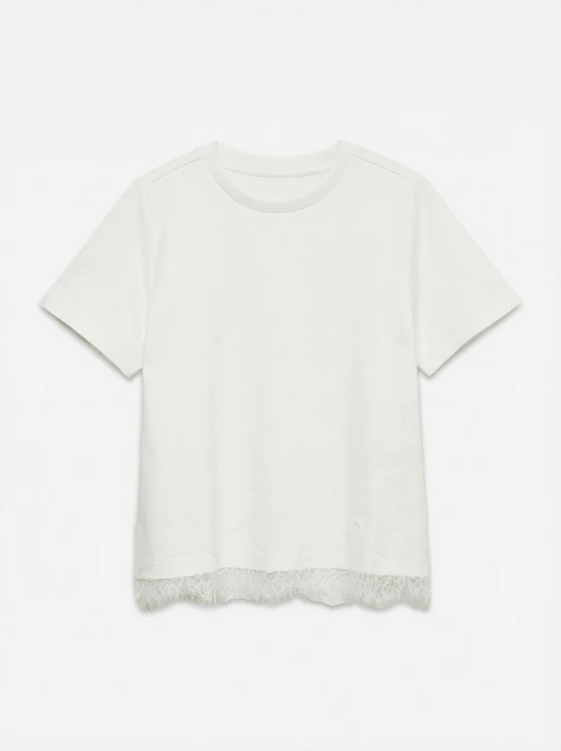 SARA T-Shirt mit Spitzendetail
