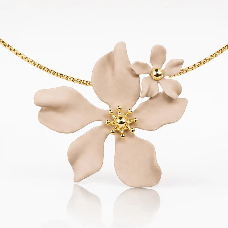 LUISIA® Halskette "Nelia" mit Blumen - 16 Karat vergoldet | Altrosa