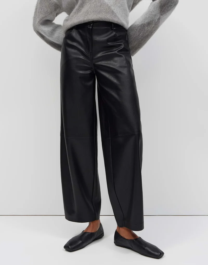 MAIGA EDIT City Pants in Lederoptik