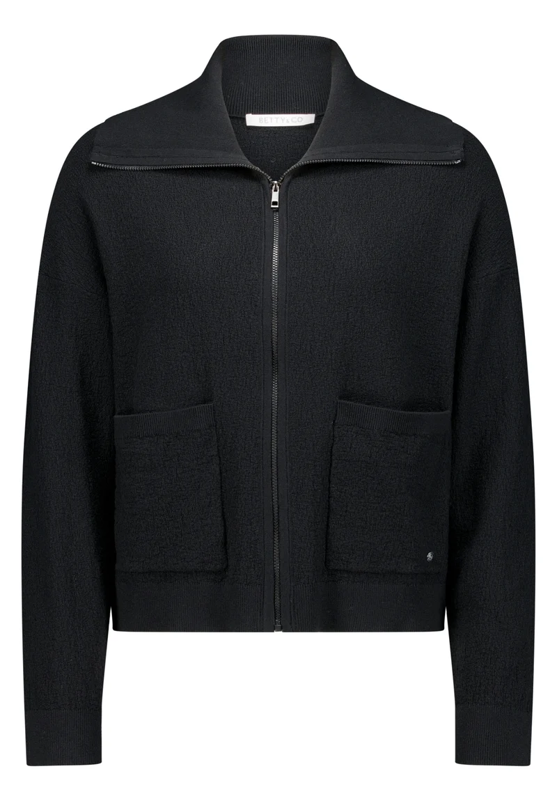 Strickjacke mit Umlegekragen