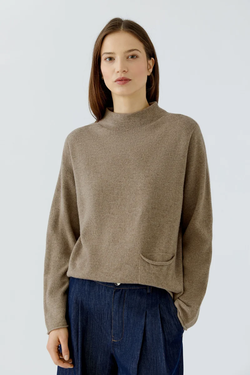 Seamless Pullover mit kleiner Tasche