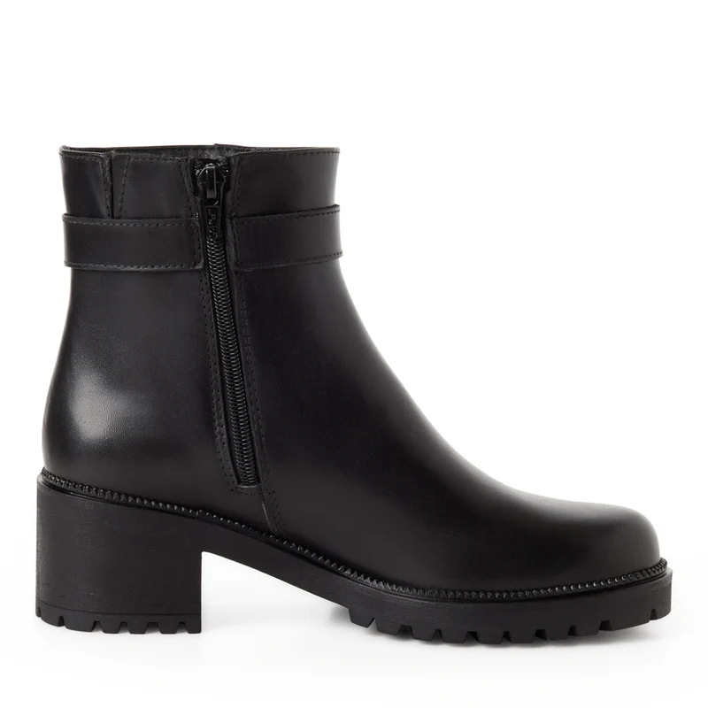 Lederstiefelette mit Blockabsatz