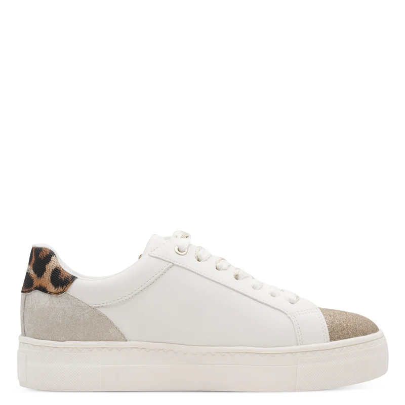 Sneaker mit Plateausohle