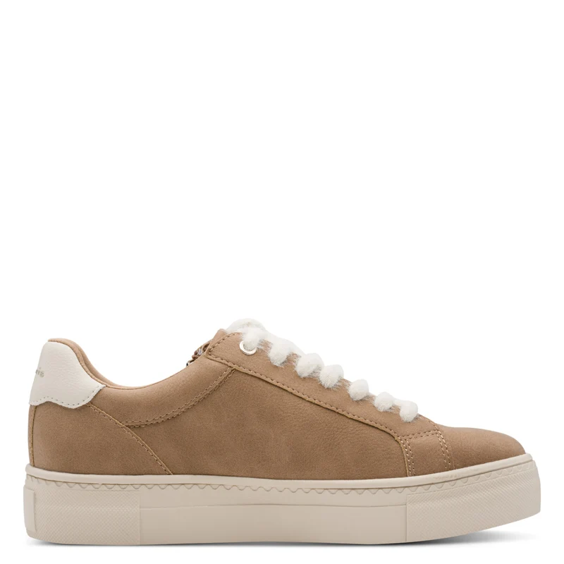 Sneaker mit Plateausohle