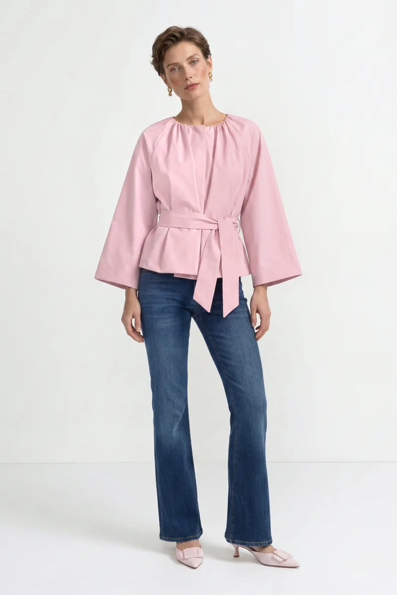Bluse mit Ballonärmeln und Bindegürtel