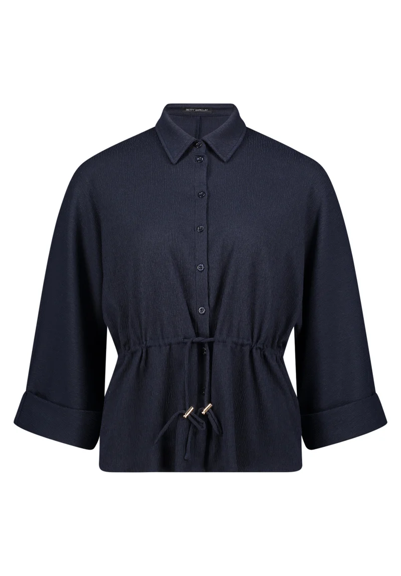 Hemdbluse mit Gürtel und Hemdkragen