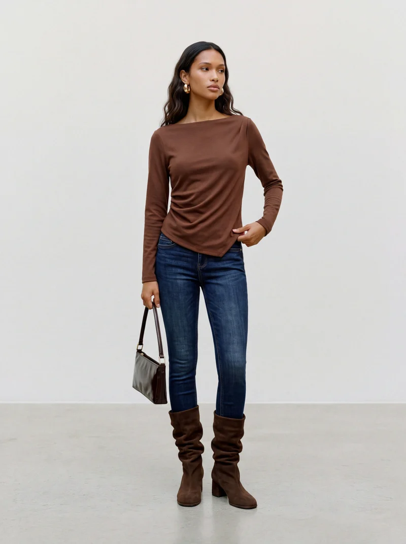 Bluse mit U-Boot-Ausschnitt und Raffdetails