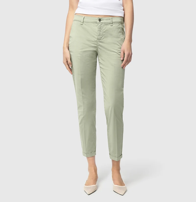 CHINO TURN UP Hose mit Bügelfalten